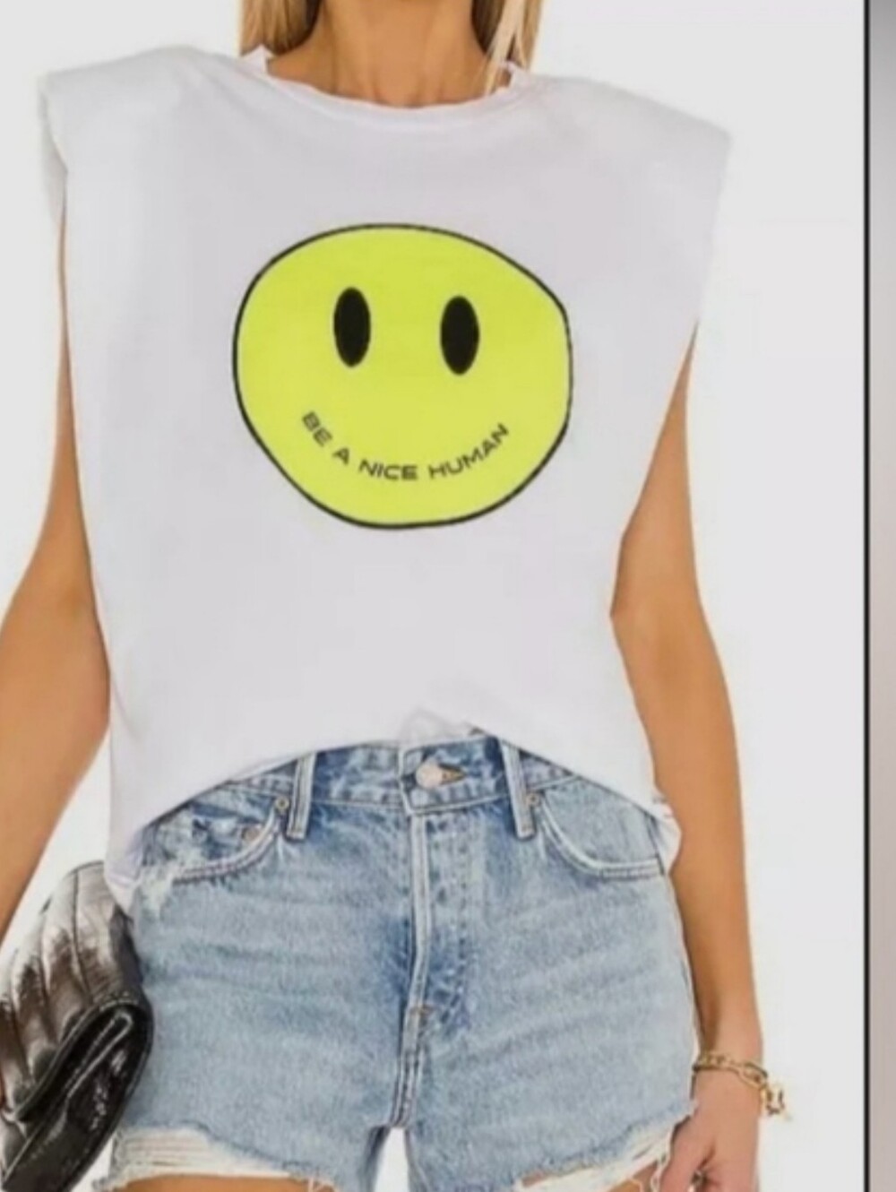 LE SUPERBE White Graphic Tee with Smiley Face